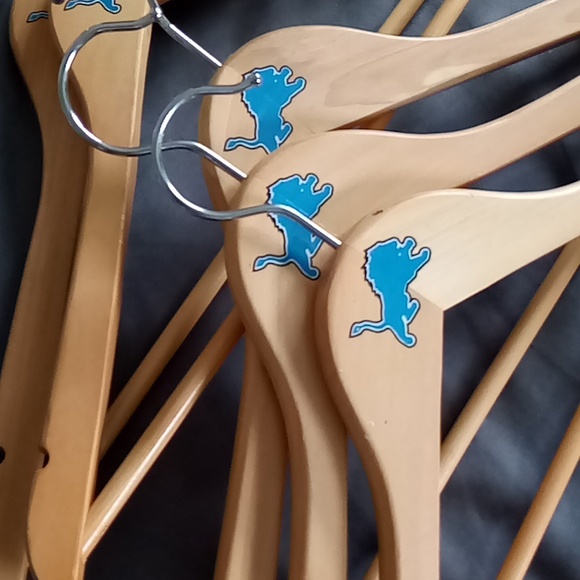 Lions - Picture 2 of 2